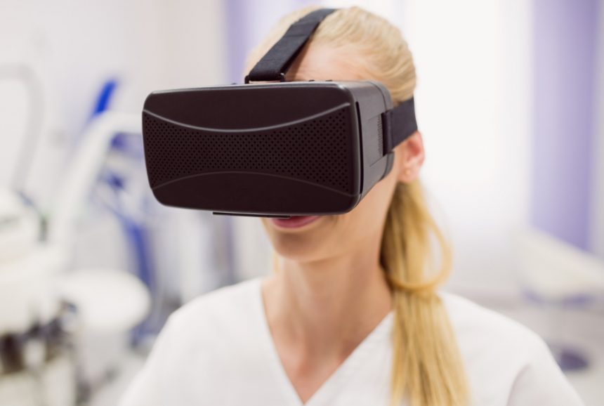 Как украинские хирурги используют очки дополненной реальности для операций