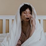 Почему алкоголь и антидепрессанты не совместимы: риски для здоровья