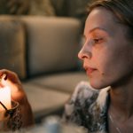 Как отключения света «старят» глаза: мнение офтальмолога