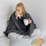 Как отличить осеннюю аллергию от простуды: главные симптомы, признаки и правильное лечение